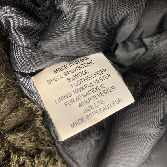 Red Plaid Yukon Charlies Trapper Hunting Hat Faux Fur, Ear + Chin Straps SZ L/XL - Picture 6 of 9